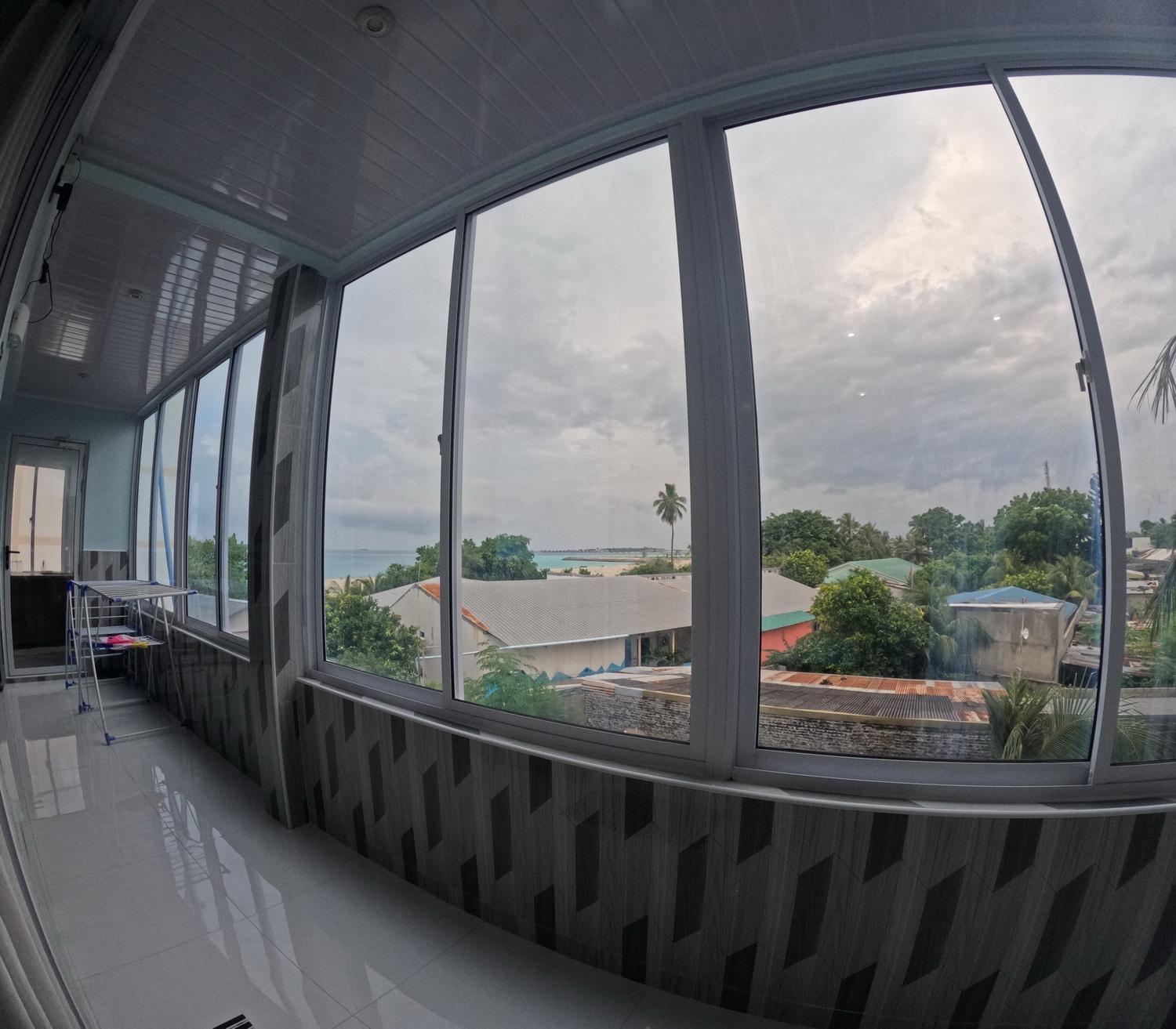 Wind Breeze Sunset View Inn Гурайдо Екстериор снимка