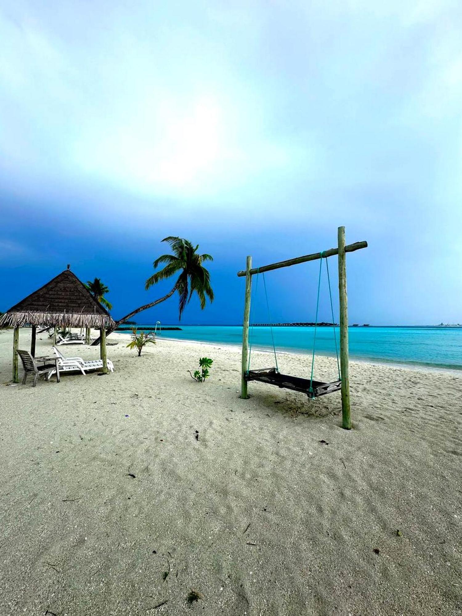 Wind Breeze Sunset View Inn Гурайдо Екстериор снимка